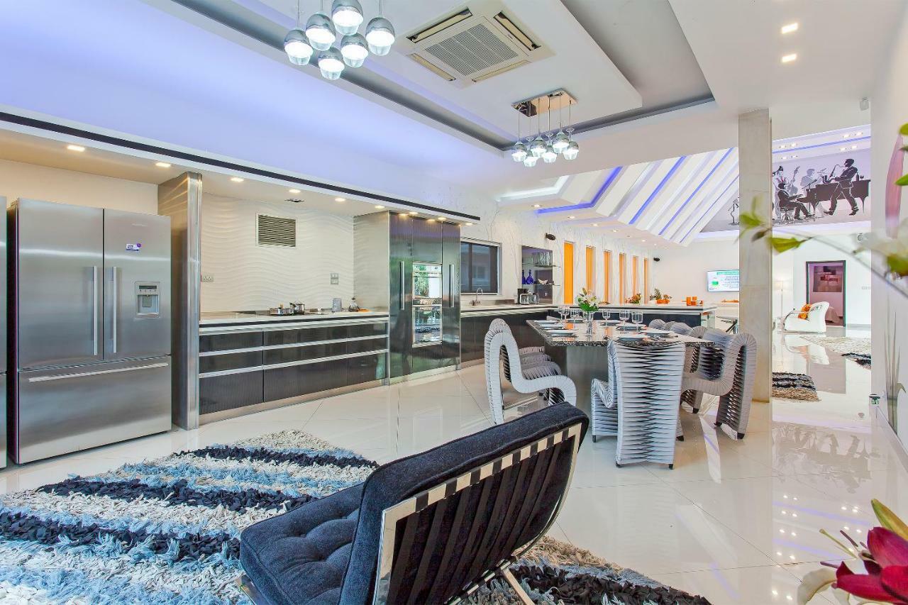 Royale Grand Villa Pattaya Εξωτερικό φωτογραφία
