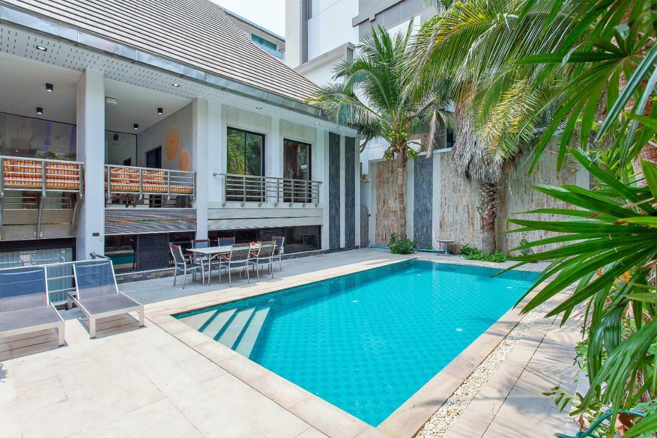 Royale Grand Villa Pattaya Εξωτερικό φωτογραφία
