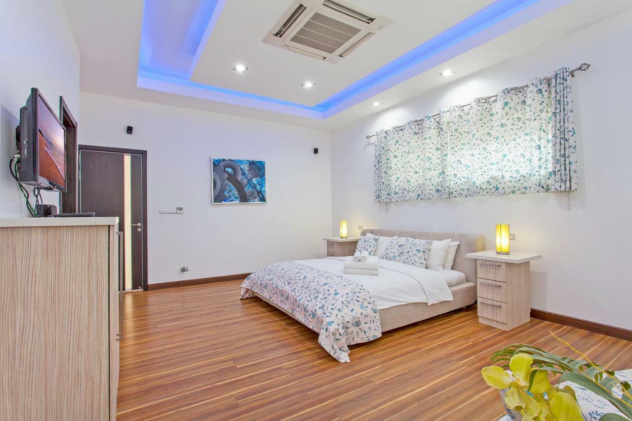 Royale Grand Villa Pattaya Εξωτερικό φωτογραφία