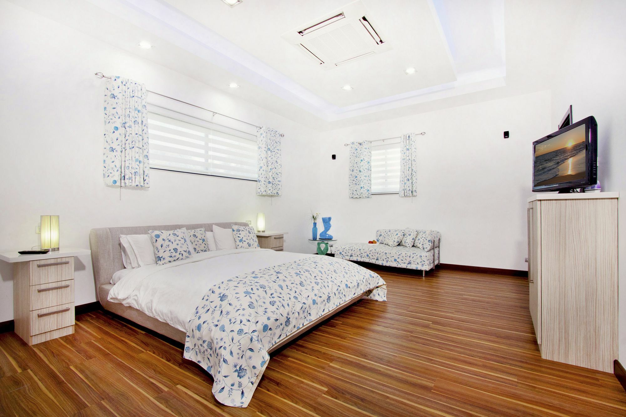 Royale Grand Villa Pattaya Εξωτερικό φωτογραφία
